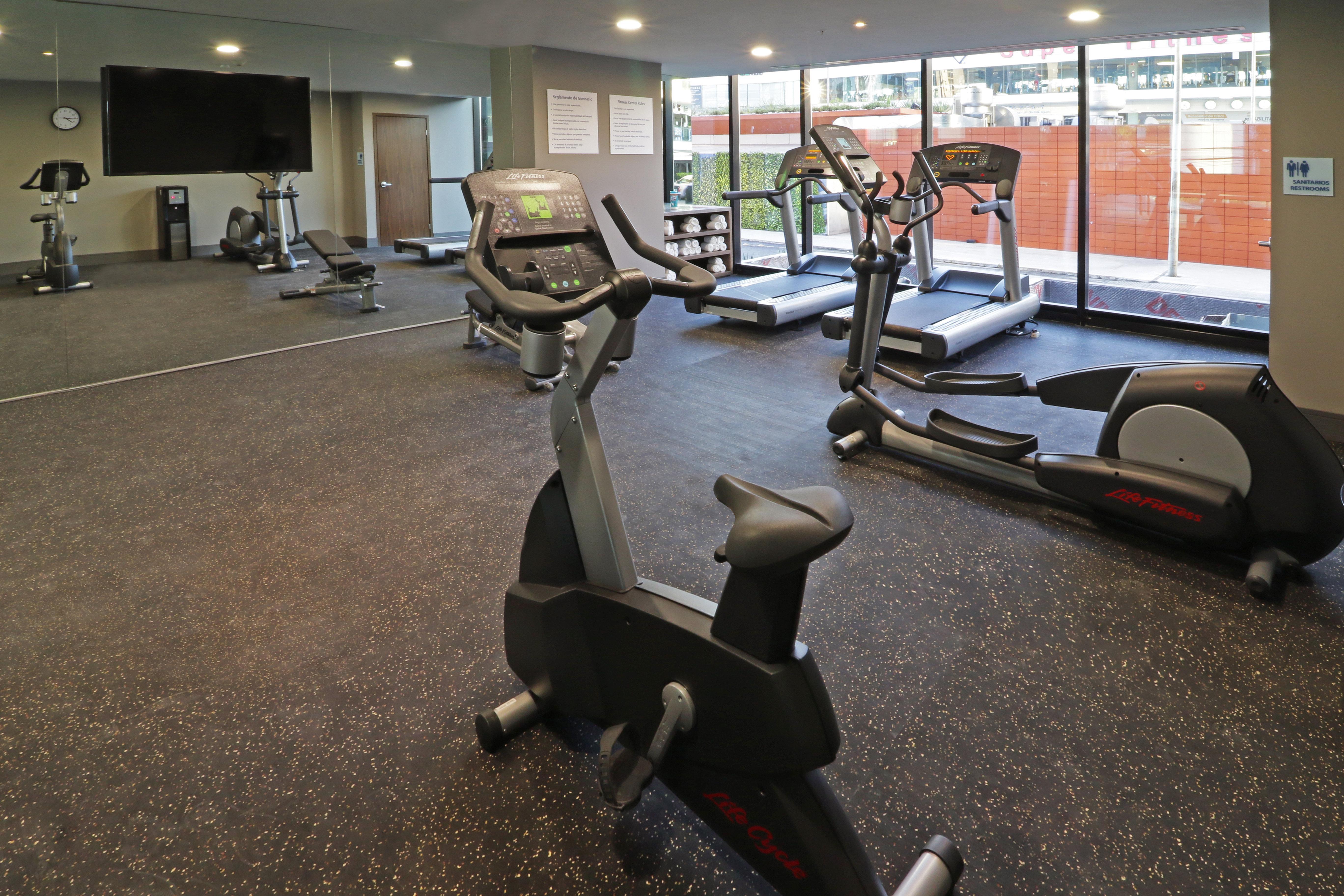Holiday Inn Express & Suites Monterrey Valle By Ihg San Pedro Garza Garcia Ngoại thất bức ảnh