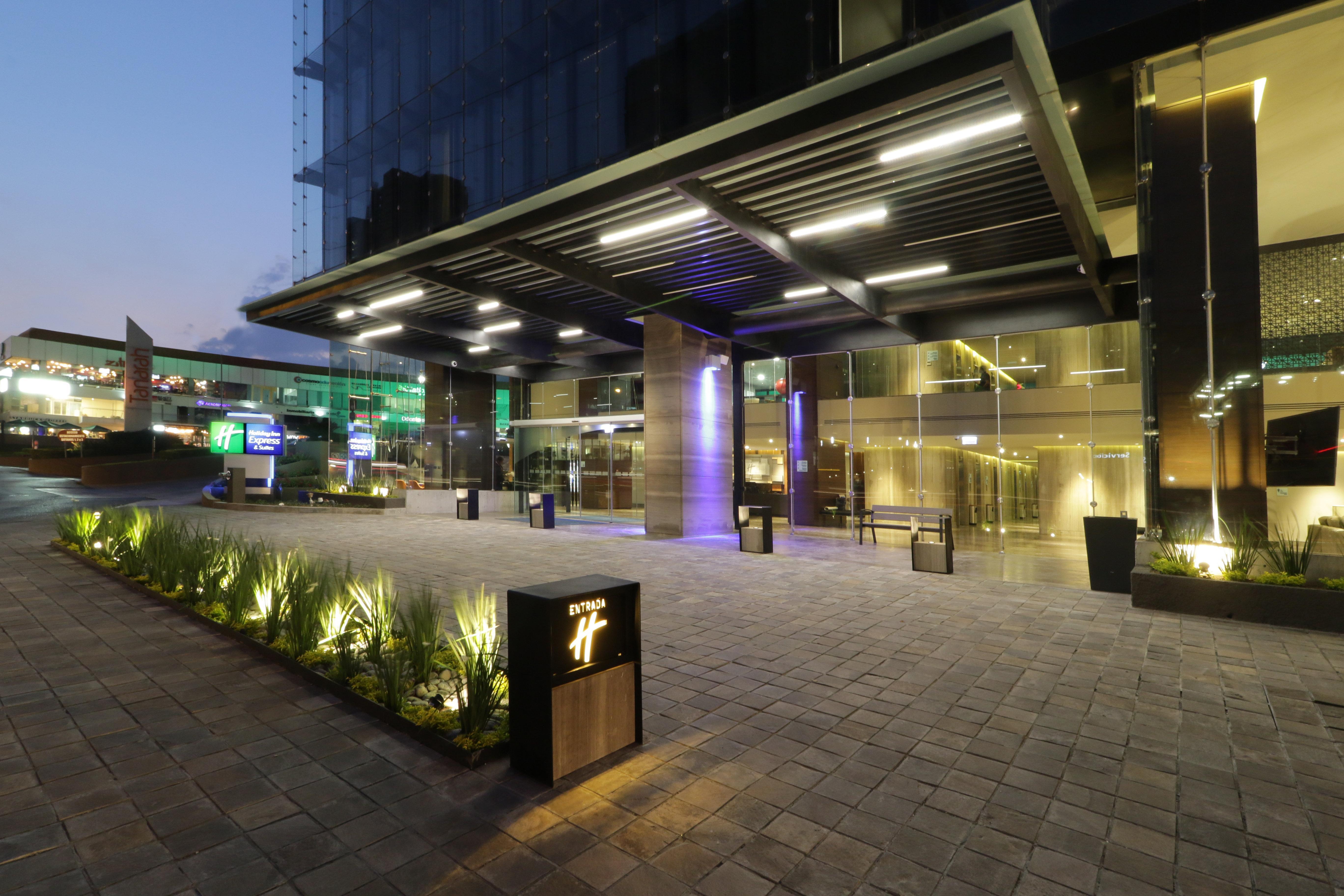 Holiday Inn Express & Suites Monterrey Valle By Ihg San Pedro Garza Garcia Ngoại thất bức ảnh