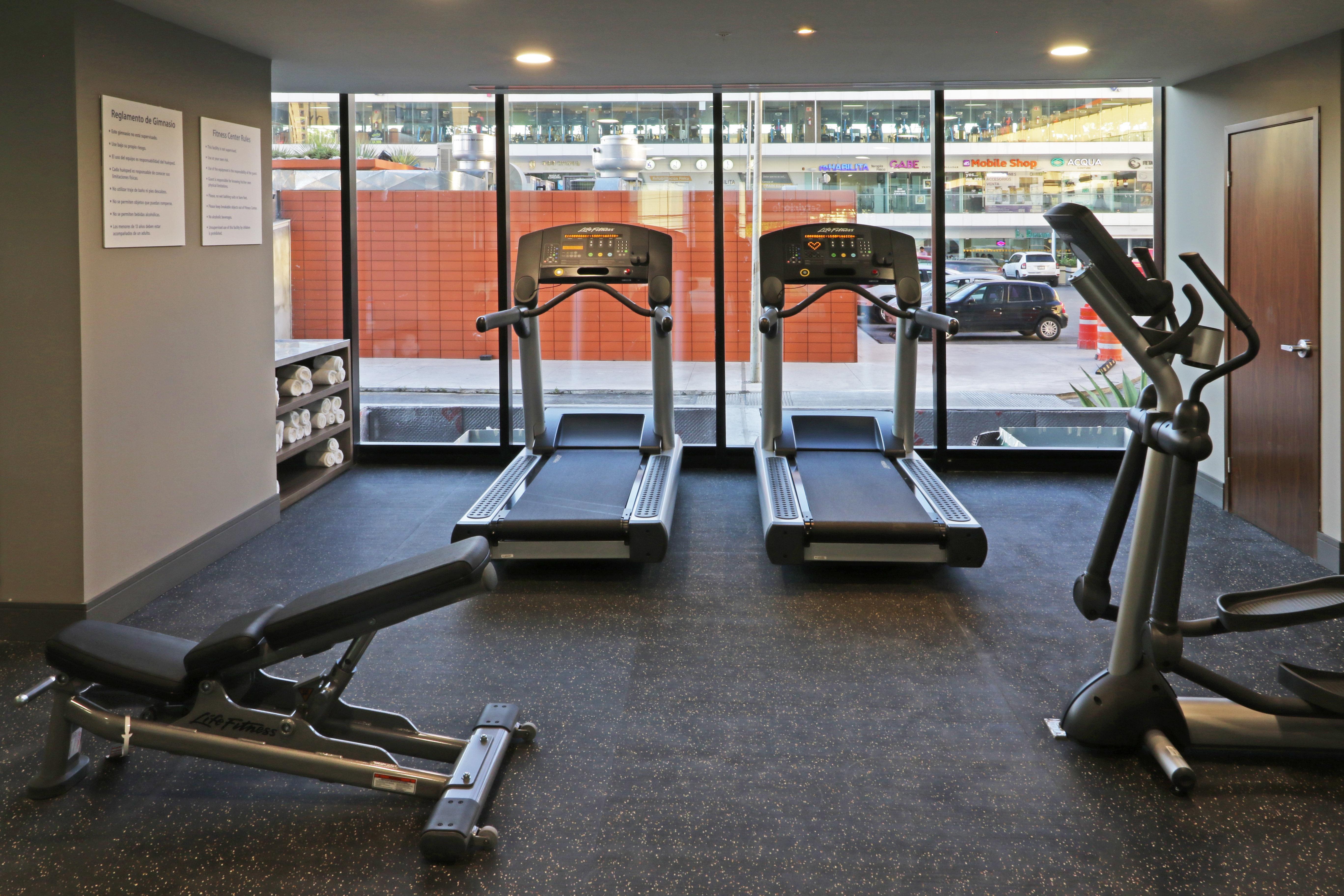 Holiday Inn Express & Suites Monterrey Valle By Ihg San Pedro Garza Garcia Ngoại thất bức ảnh