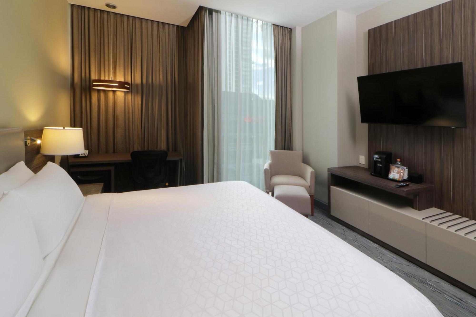 Holiday Inn Express & Suites Monterrey Valle By Ihg San Pedro Garza Garcia Ngoại thất bức ảnh